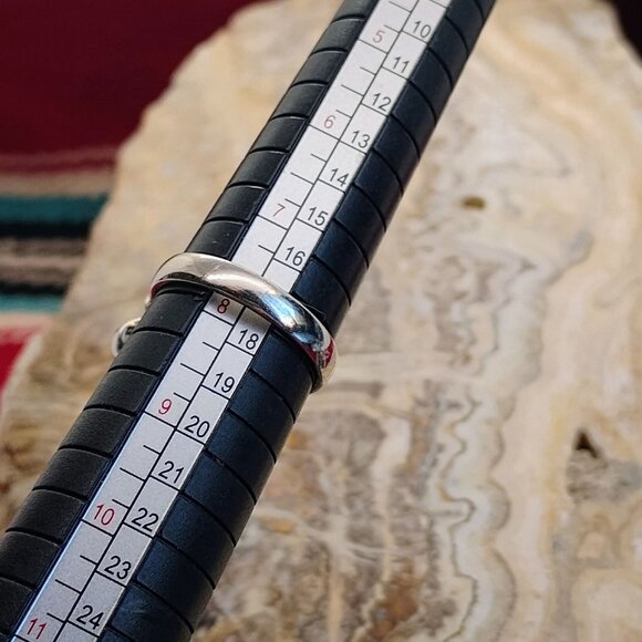 Petit Point Turquoise Cluster Pink Conch Shell Ring Size 8 Crown of Thorns - Picture 6 of 6